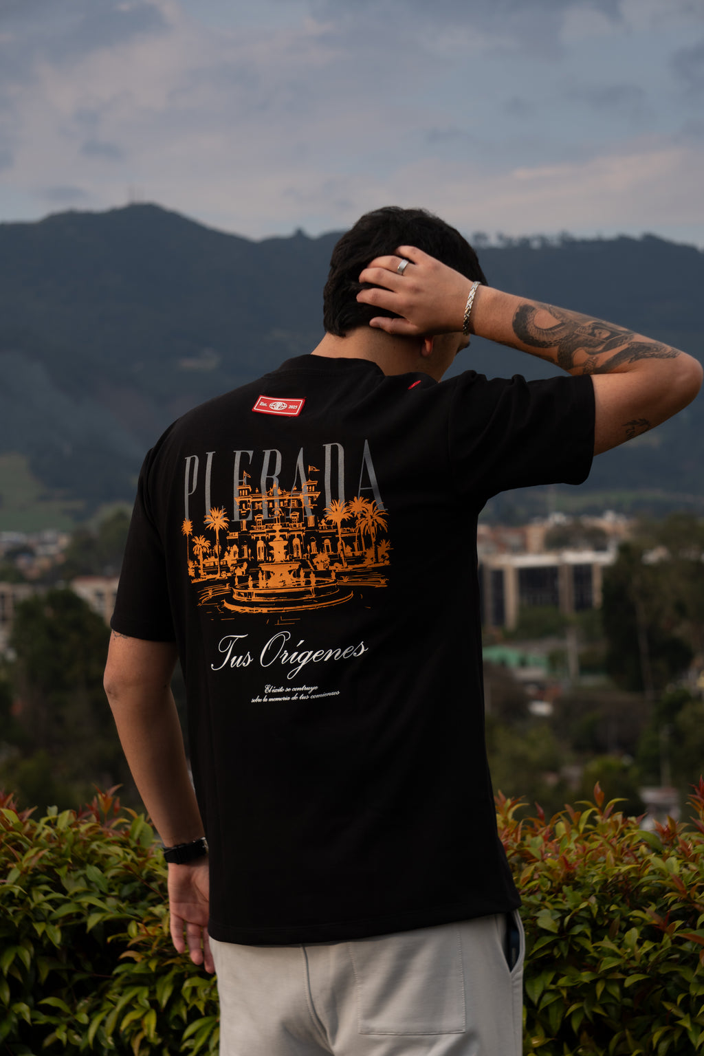 Camiseta Oversize Premium “Tus Orígenes” Black