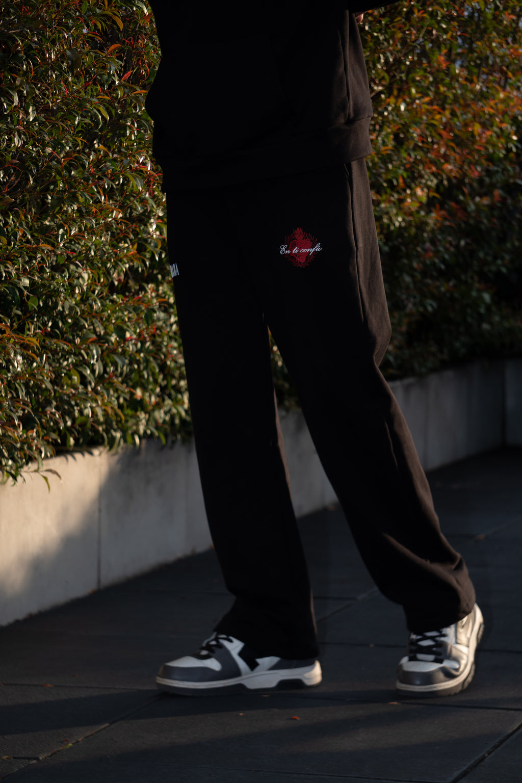 Sudadera Premium “En ti confio” Black